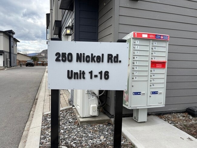 Building Photo - 250 Nickel Rd