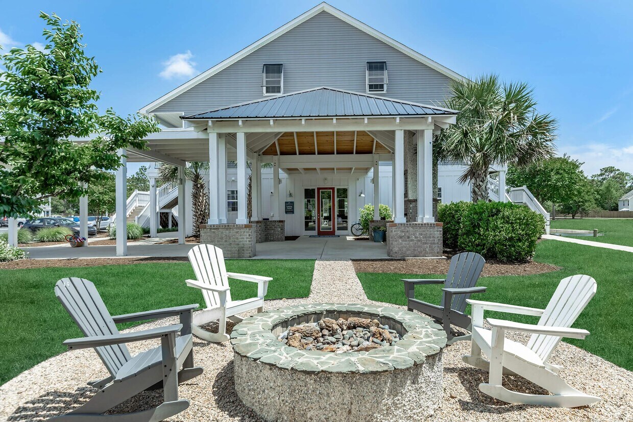 Braxton Place 4191 Hearthside Dr Wilmington, NC