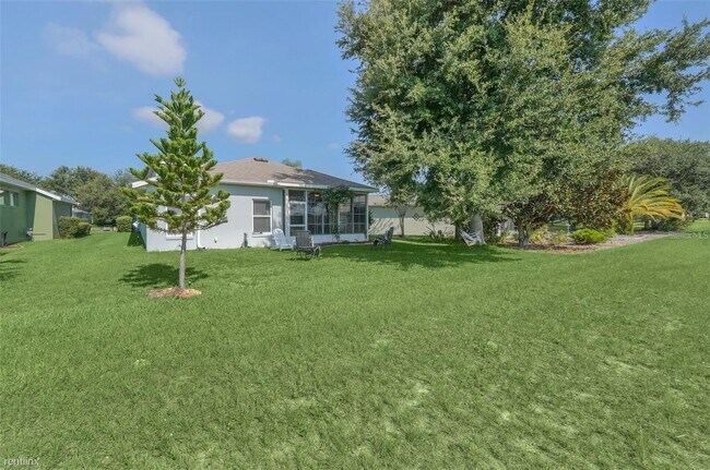 Foto del edificio - 4 br, 2 bath House - 20732 Prince Ranier P...