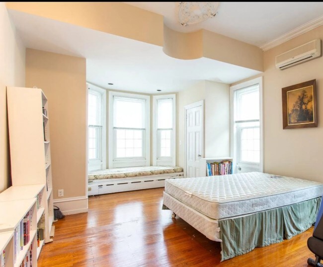 Foto del edificio - 3705 Hamilton St