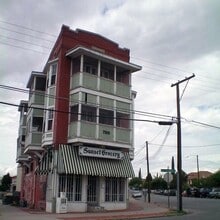 Building Photo - 700 Mundy Dr