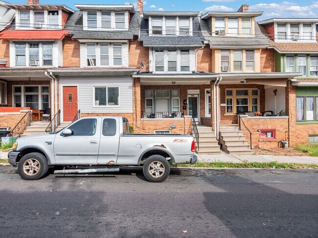 Foto del edificio - 135 S 15th St