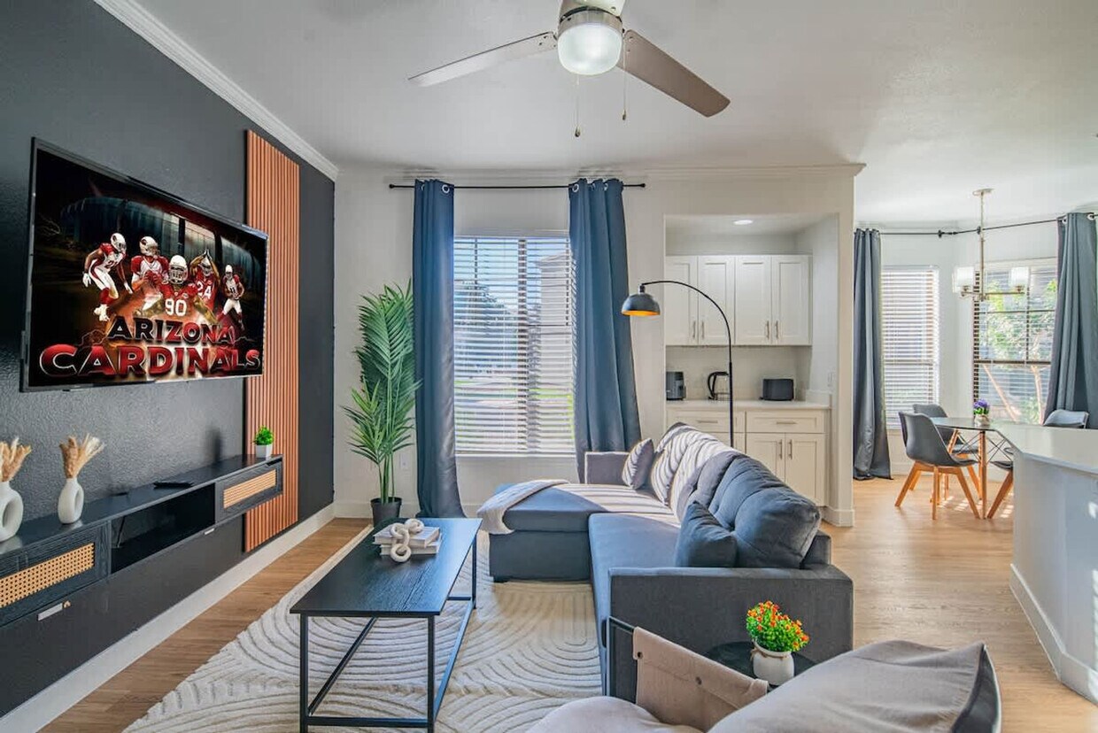 Foto principal - 7455 N 95th Ave