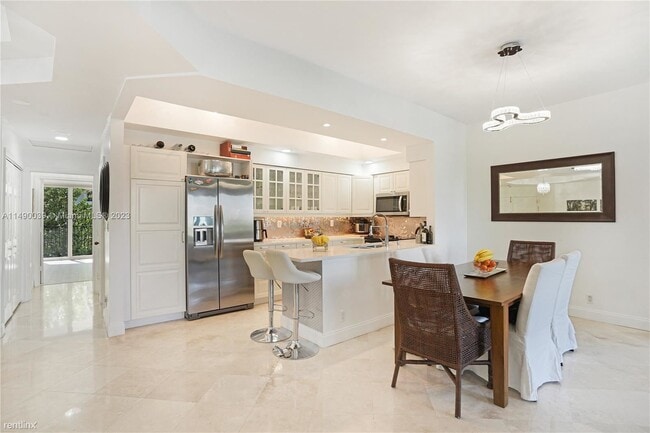 Foto del edificio - 3 br, 2 bath Condo - 3700 Island Blvd Apt ...