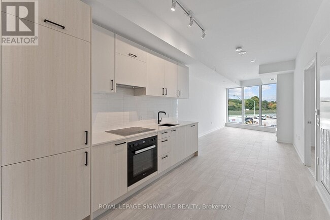 Photo du bâtiment - 1-321 Kyle Lowry Rd