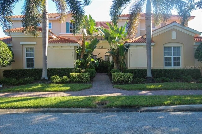 Building Photo - 935 River Basin Ct