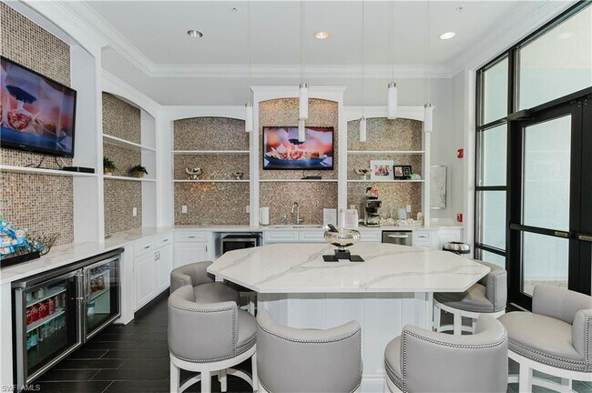Building Photo - 6160 Harmony Dr
