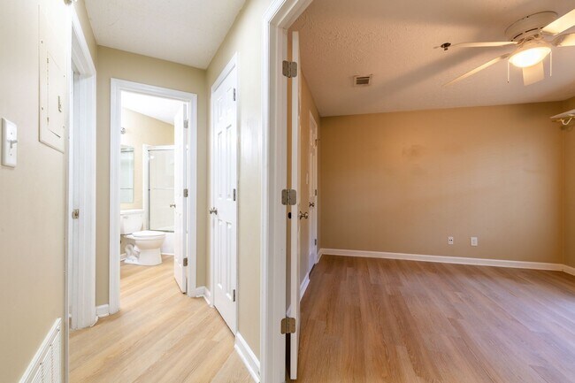 Foto del edificio - Marietta 2 bed/2 bath Condo!