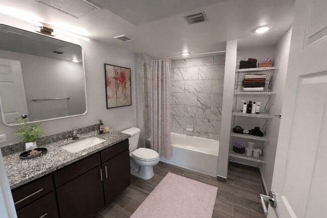 Baño - East Pointe Place II