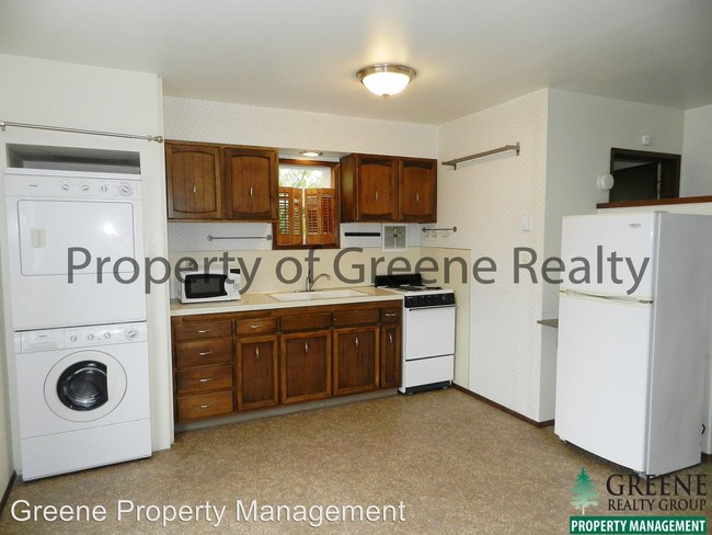 Foto del edificio - 1 br, 1 bath House - 140 Plymouth St. NW