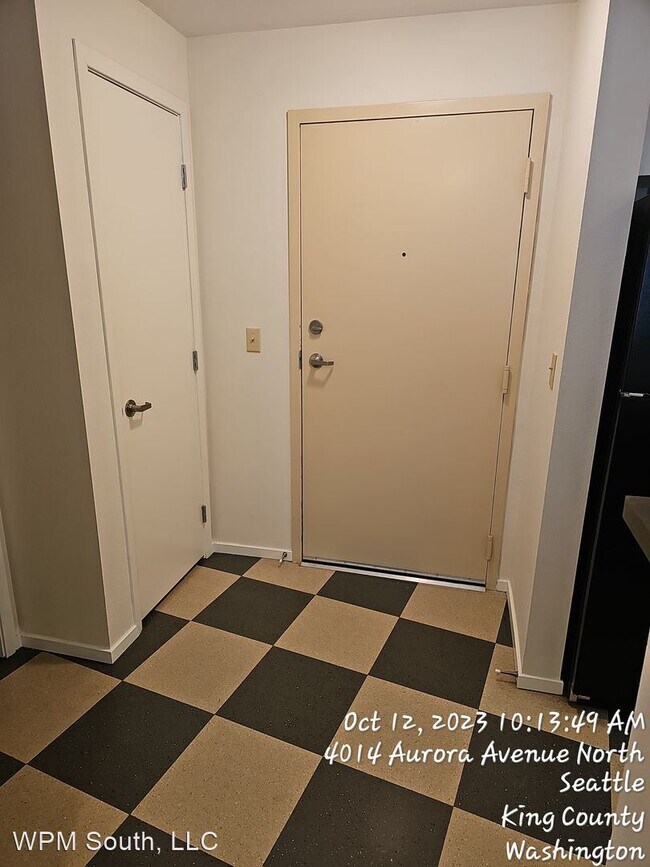 Foto del edificio - 1 br, 1 bath House - 4020 Aurora Ave N, #210