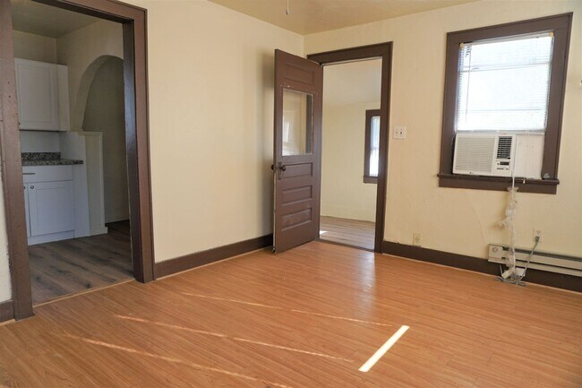 Foto del edificio - 523 SW 26th St