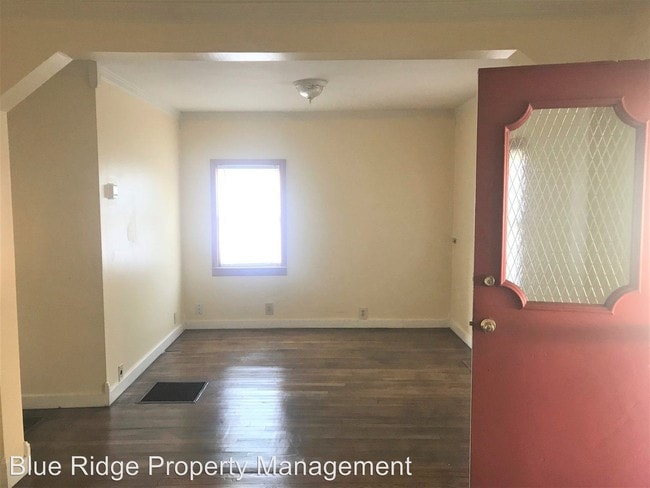 Building Photo - 2 br, 1 bath House - 1041 Riverside Avenue