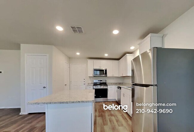 Foto del edificio - 13725 Crossbow Rdg