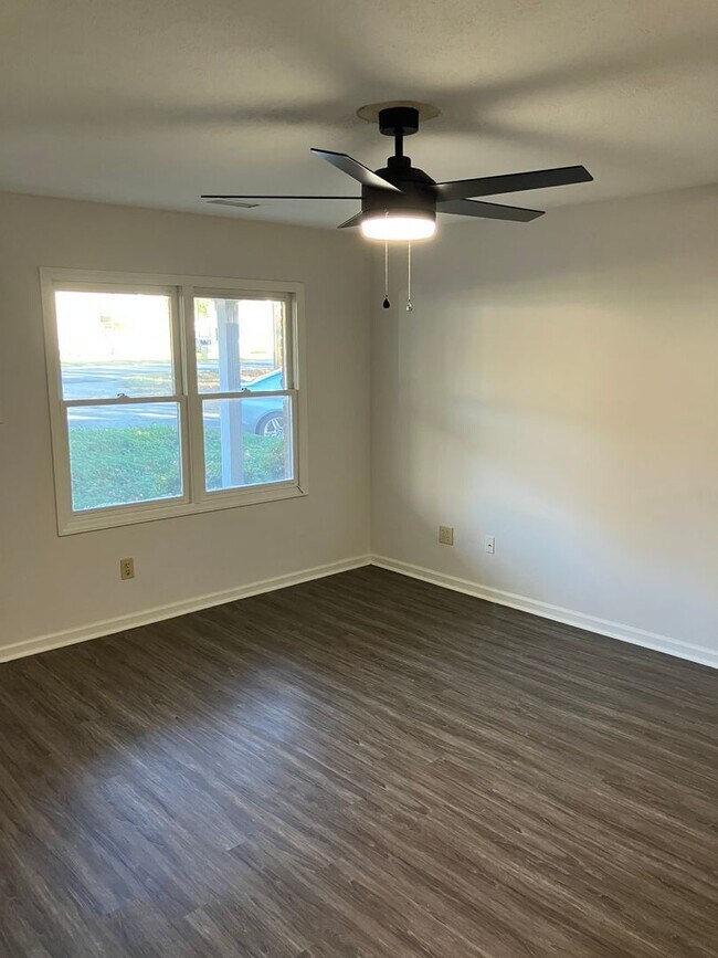 Foto del edificio - Charming  Duplex in Mooresville