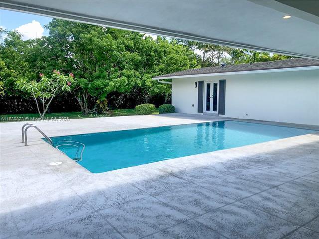 Foto del edificio - 8425 SW 107th St