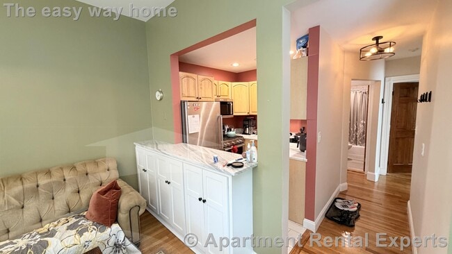 Photo - 82 Munroe St Apartment