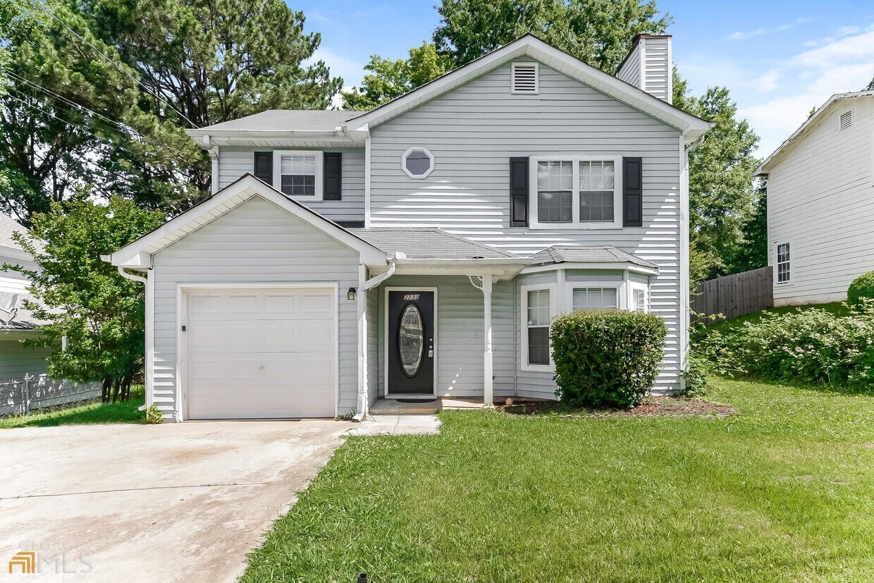 2233 Hampton Dr, Decatur, GA 30035 House Rental in Decatur, GA