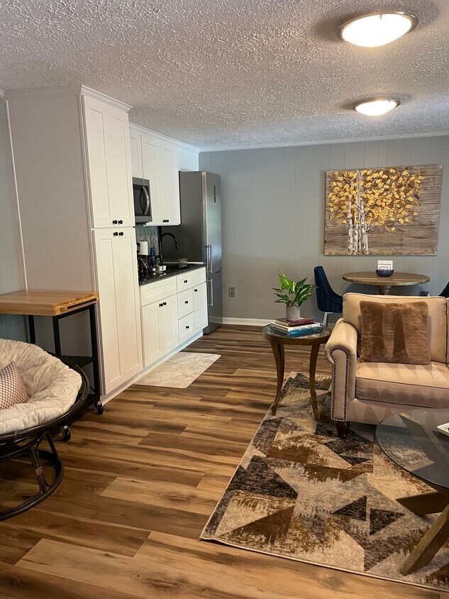 3426 Flint Hill Pl Unit Basement apt furnished, Woodbridge, VA 22192 Apartments in Woodbridge