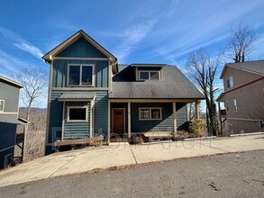 Building Photo - 12 Conscious Way