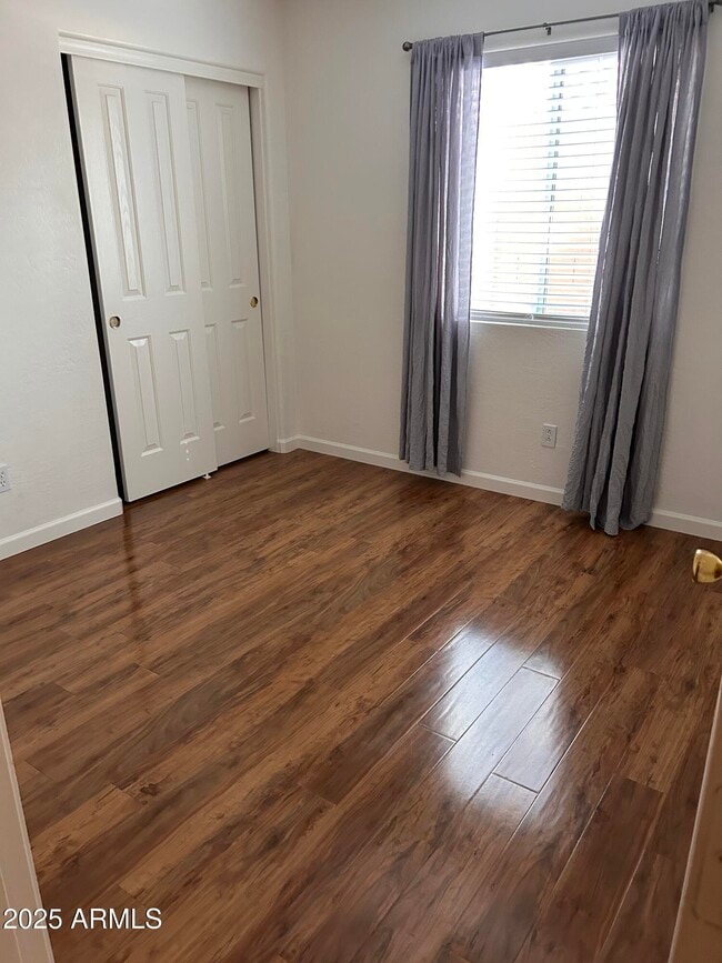 Building Photo - 381 S 229th Dr