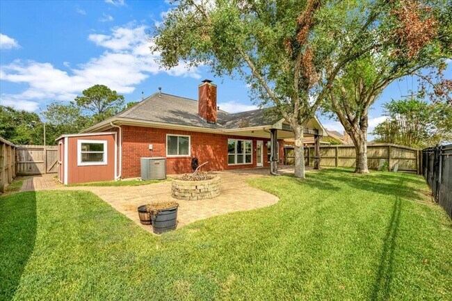 Building Photo - 146 Bayou Bend Dr