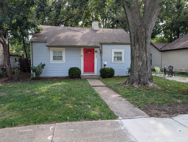 Photo - 1008 N Mckinley Ave (Champaign, IL) House