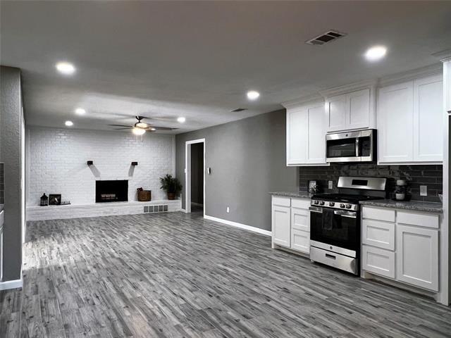 Foto del edificio - 1432 Hurstview Dr