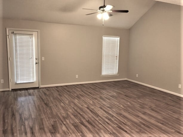 Building Photo - 155 Brianna Cir