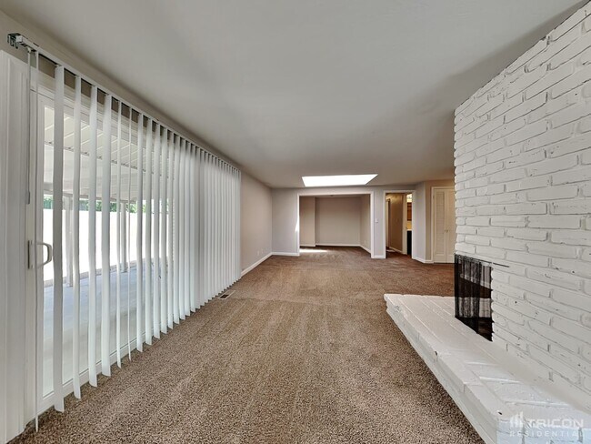 Foto del edificio - 1445 Royal Drive Reno NV