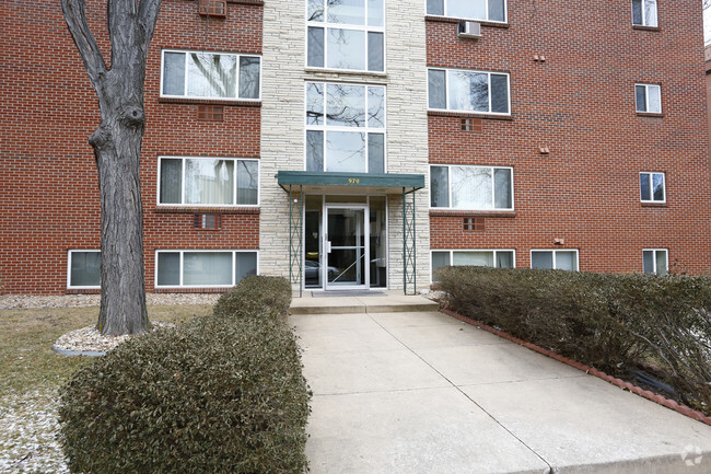 Building Photo - Imperial House Apartments