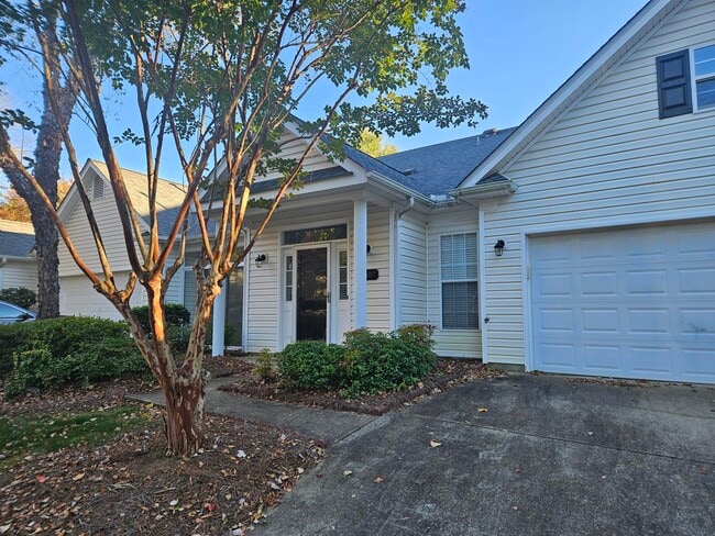 Building Photo - 6607 Earnhardt Dr