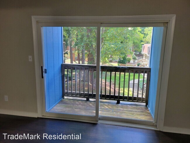 Building Photo - 2 br, 1.5 bath House - 7004 Longstreet Unit B