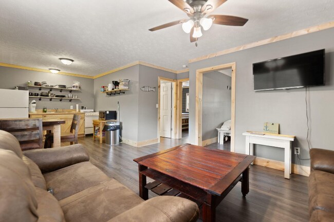 Building Photo - 81 Lee's Ford Dock Rd