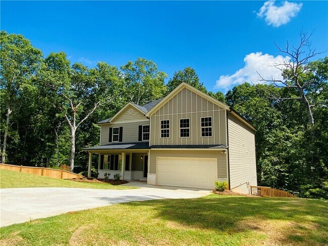Building Photo - 3610 Leach Rd