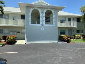 Building Photo - 839 SW 48th Terrace