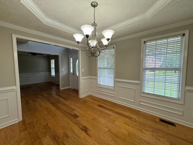 Foto del edificio - Spacious 4 Bed 2.5 Bath Home in Carolina Lakes