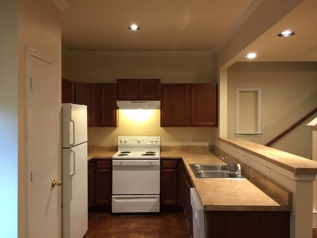 Foto del edificio - 7822 Kingsbury Wood