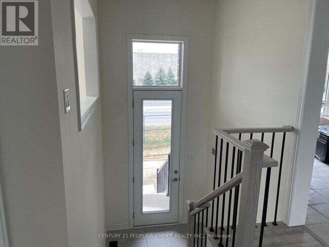 Building Photo - 32 Purple Sage Dr