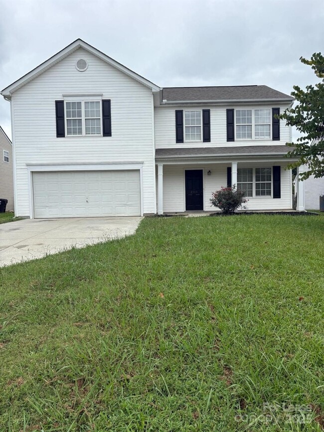 Building Photo - 2303 Highland Park Dr