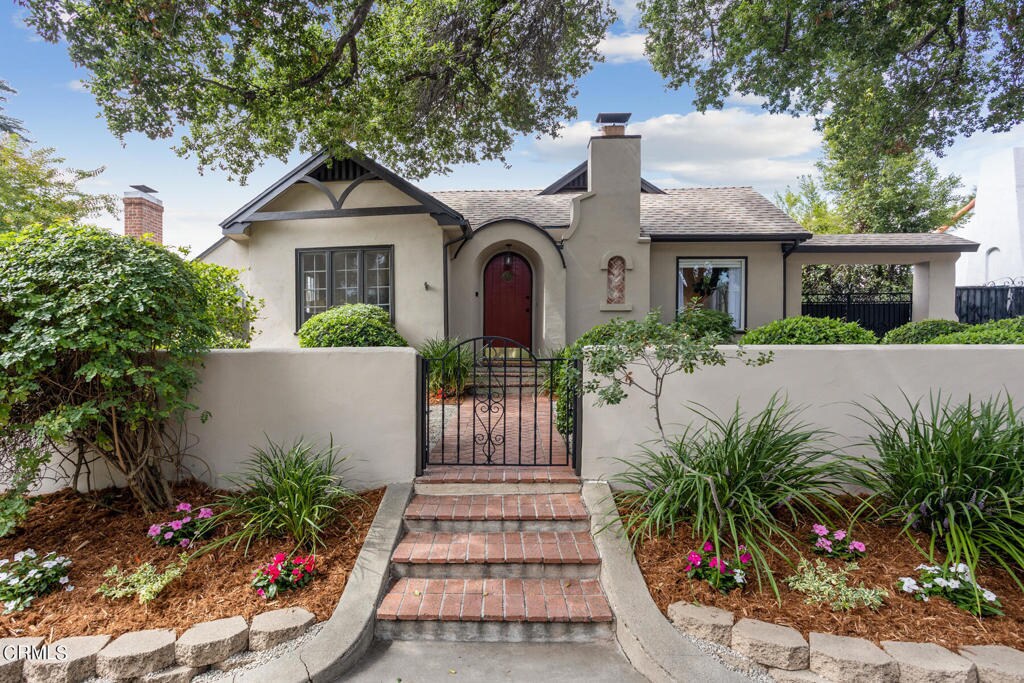 Primary Photo - 1023 Bella Vista Ave