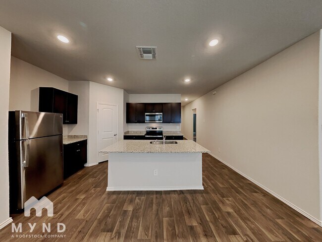 Foto del edificio - 916 Cinnamon Teal
