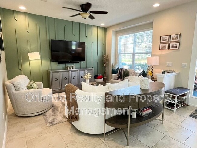 Foto del edificio - 10476 Burrows St