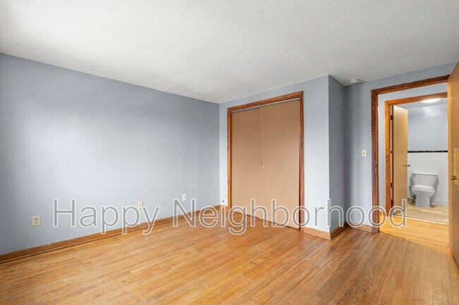 Foto del edificio - 16 Atkins StreetUnit 4