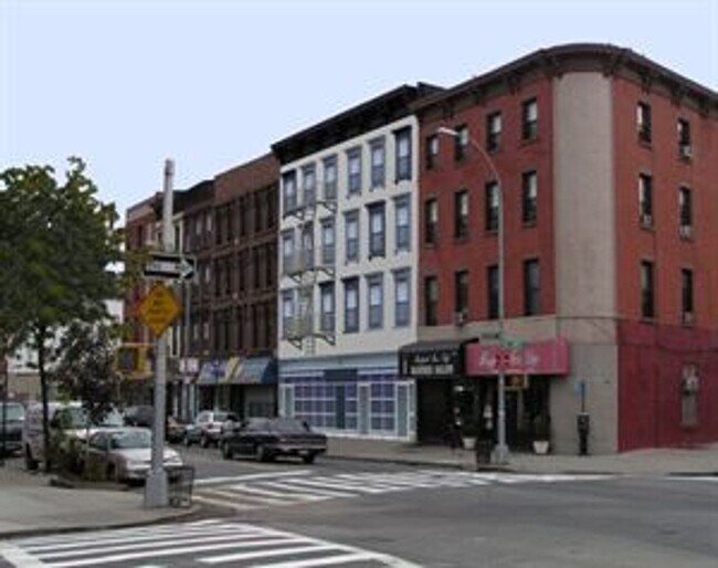 Foto del edificio - 936 Fulton St