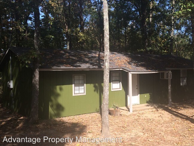 Building Photo - 2 br, 1 bath House - 46 Della Carter