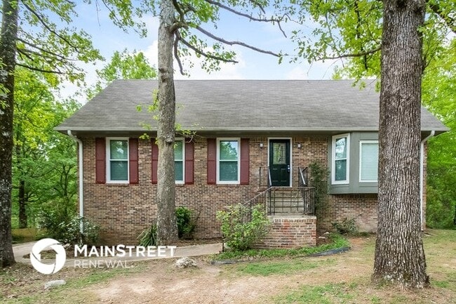 Building Photo - 1337 3rd Ave SW