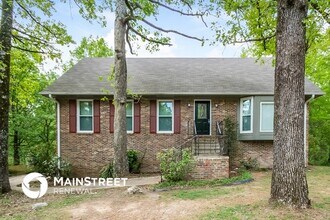 Building Photo - 1337 3rd Ave SW