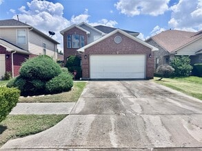 Building Photo - 11710 Fossil Rock Ln