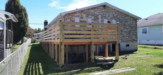 Gran terraza - 327 Myers Ave